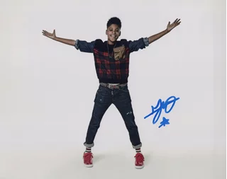 JD McCrary autograph