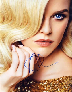Alice Eve autograph