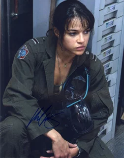 Michelle Rodriguez autograph
