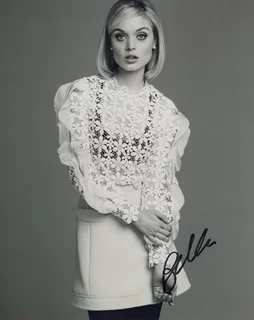 Bella Heathcote autograph