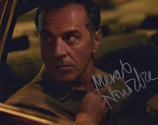 Merab Ninidze autograph