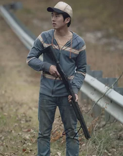 Steven Yeun autograph