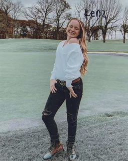 Kenzie Couch autograph