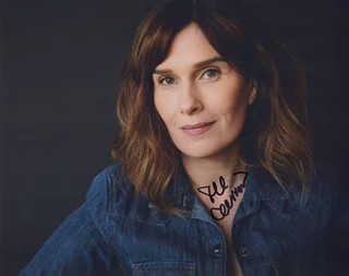 Sue Cremin autograph