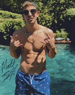 Matt Steffanina autograph