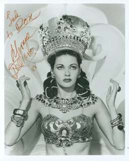 Yvonne DeCarlo autograph