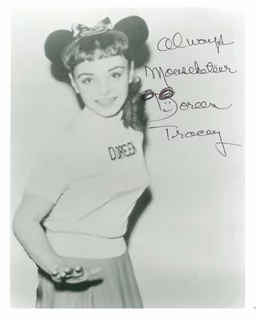 Doreen Tracey autograph