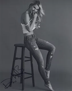 Brennah Black autograph