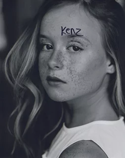 Kenzie Couch autograph