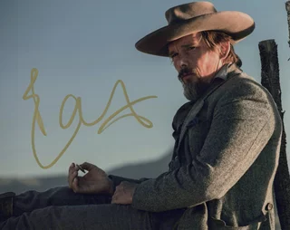 Ethan Hawke autograph