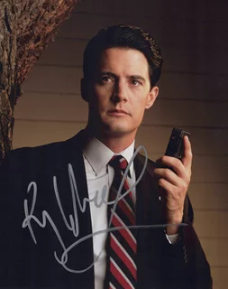 Kyle MacLachlan autograph