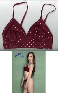 Lily Holland autograph