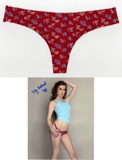 Lily Holland autograph