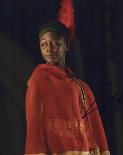 Zainab Jah autograph