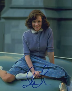 Lea Thompson autograph