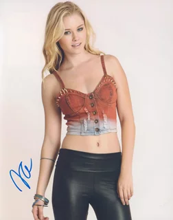 Virginia Gardner autograph