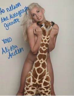 Alissa Arden autograph