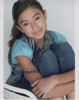 Stephanie Cood autograph