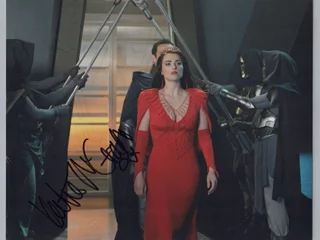 Katie McGrath autograph