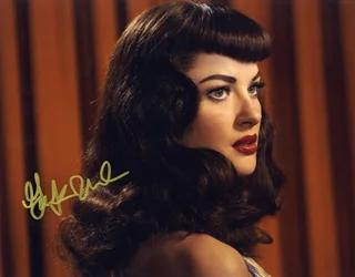 Gretchen Mol autograph