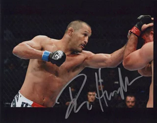 Dan Henderson autograph