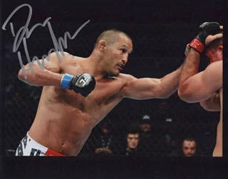 Dan Henderson autograph