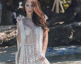 Samantha Shane autograph