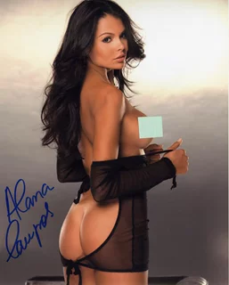 Alana Campos autograph