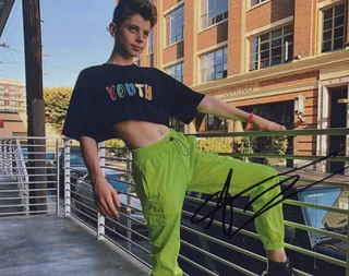 Aidan Langford autograph