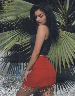 Laci Mercede autograph