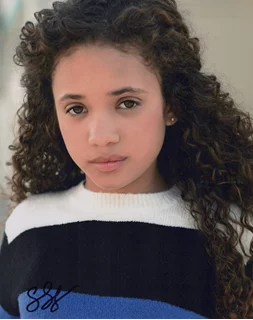 Scarlet Spencer autograph