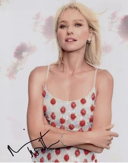 Naomi Watts autograph