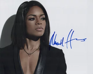 Naomie Harris autograph
