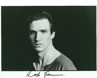 Ralph Fiennes autograph