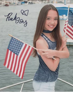 Ruby Jay autograph