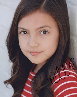 Elle Paris Legaspi autograph