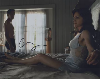 Carla Gugino autograph