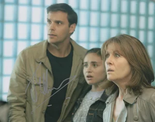 Joseph Millson autograph