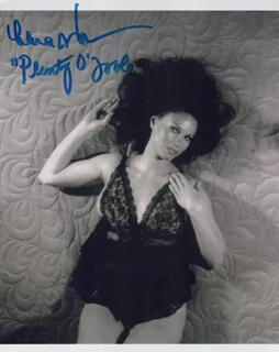 Lana Wood autograph