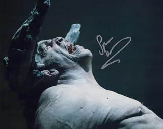 Spencer Wilding autograph