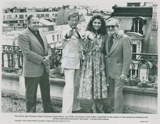 Lewis Gilbert autograph