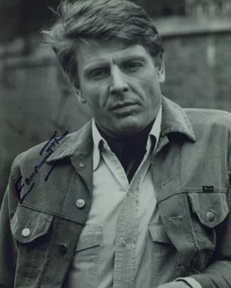 Edward Fox autograph