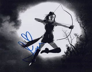 Jamie Chung autograph