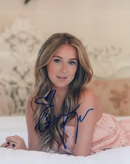 Alexa Vega autograph