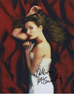 Catherine McCormack autograph