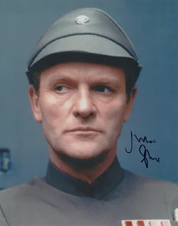 Julian Glover autograph
