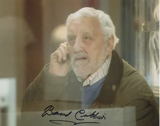 Bernard Cribbins autograph