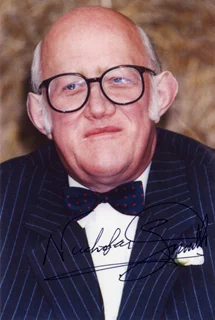 Nicholas Smith autograph