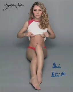 Alice Antoinette autograph
