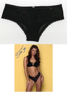 Scarlett Jade autograph